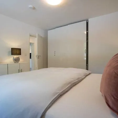 1-bedroom * اوبرستدورف